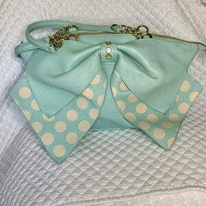 Betsy Johnson- Big Bow Bag